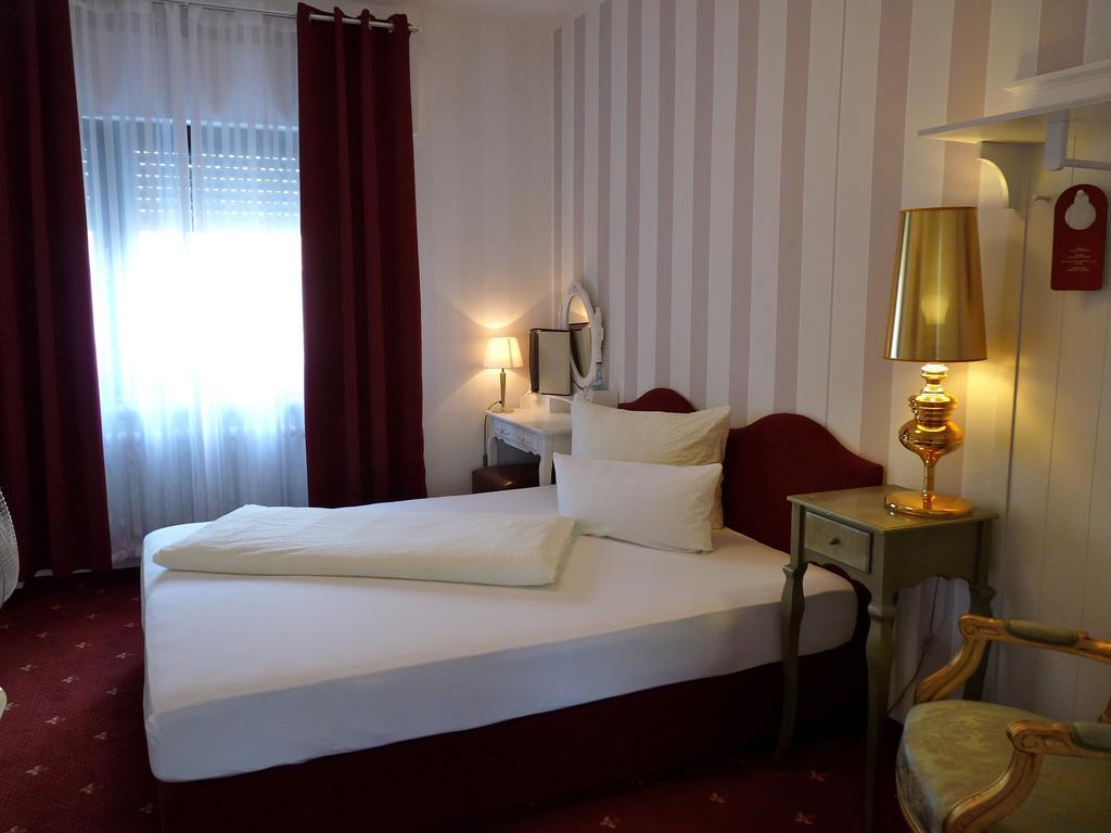 Hotel Geissler Stuttgart Zimmer foto